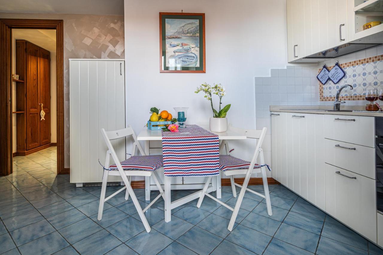 Aquamarine Apartment Vico Equense Bagian luar foto