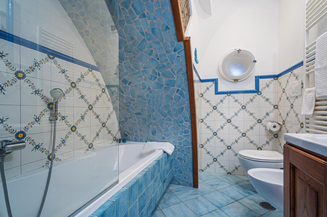 Aquamarine Apartment Vico Equense Bagian luar foto
