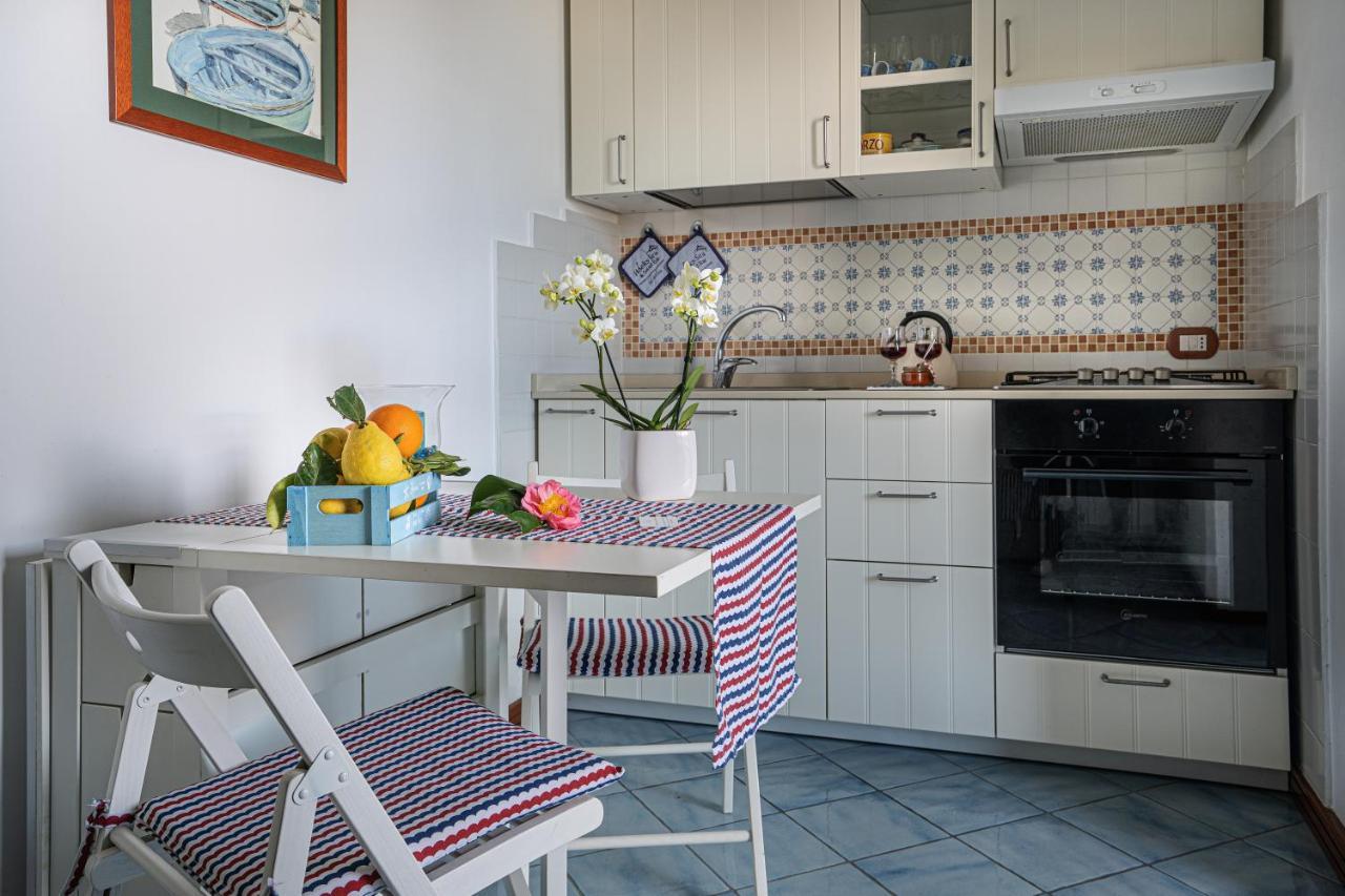 Aquamarine Apartment Vico Equense Bagian luar foto