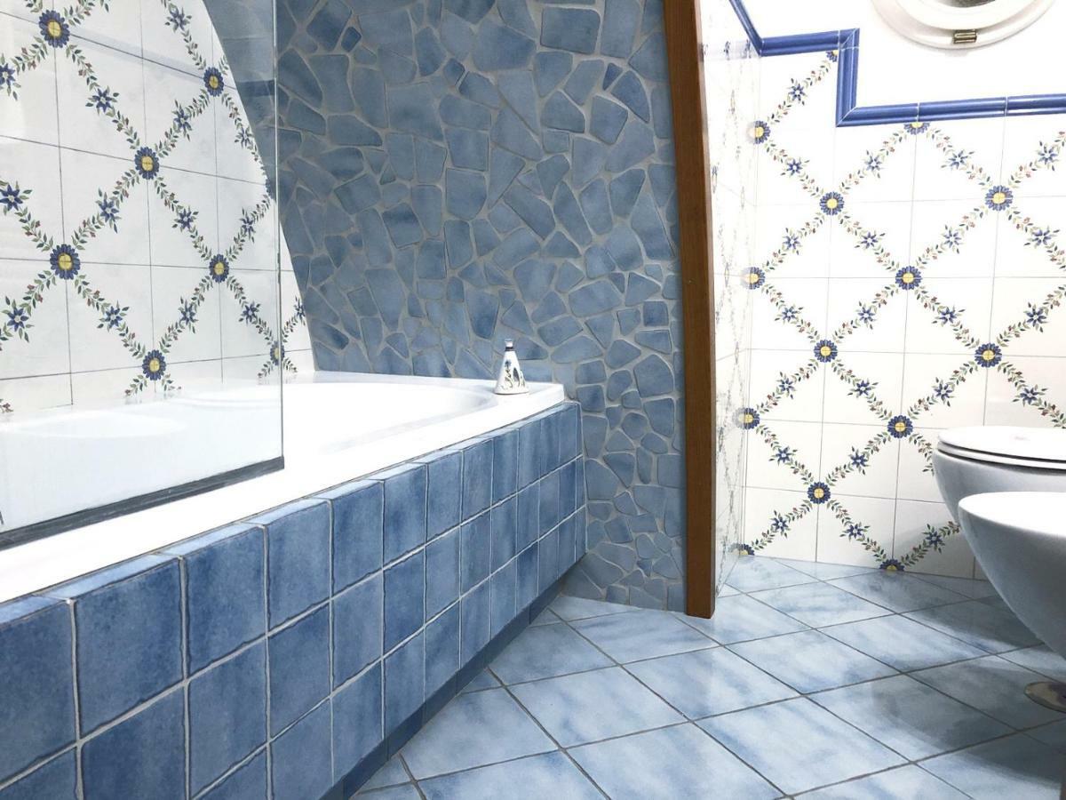 Aquamarine Apartment Vico Equense Bagian luar foto